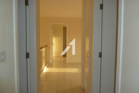Vila v The Lakes, Dubai, SAE 3 ložnice, 380.4 m² Č.: 623874 - fotografie 13