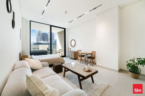 Business Bay, Dubai, UAE의 판매용 아파트 49.7제곱미터 번호 632838 - 사진 11