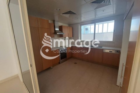 Villa in Al Raha Gardens, Abu Dhabi, UAE 5 bedrooms, 489.2 sq.m. № 597193 - photo 9