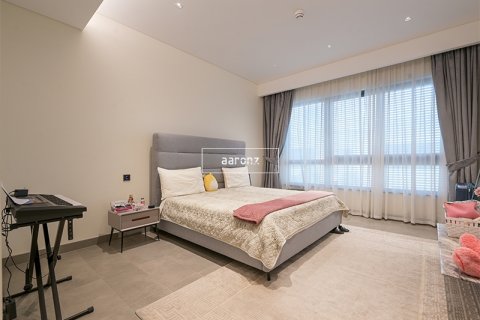 Vilë në Mohammed Bin Rashid City, Dubai, Emiratet e Bashkuara Arabe 4 dhoma gjumi, 559.1 m2. № 582598 - Foto 8