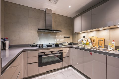 Vilë në Mohammed Bin Rashid City, Dubai, Emiratet e Bashkuara Arabe 4 dhoma gjumi, 559.1 m2. № 582598 - Foto 14