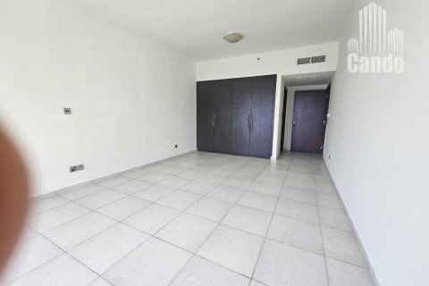Apartment in Jumeirah Lake Towers, Dubai, UAE 2 bedrooms, 104.7 sq.m. № 610664 - photo 5
