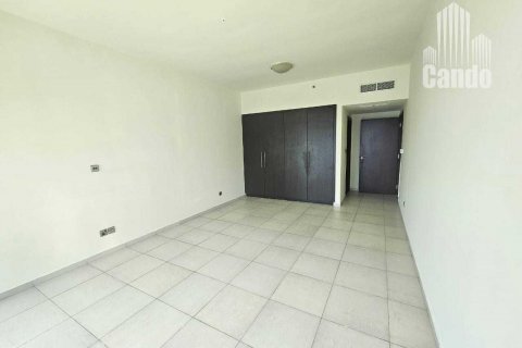Apartment in Jumeirah Lake Towers, Dubai, UAE 2 bedrooms, 104.7 sq.m. № 610664 - photo 3