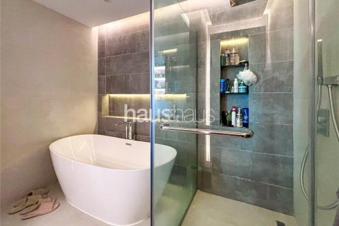 Apartment in Downtown Dubai (Downtown Burj Dubai), Dubai, UAE 2 bedrooms, 161 sq.m. № 626115 - photo 11