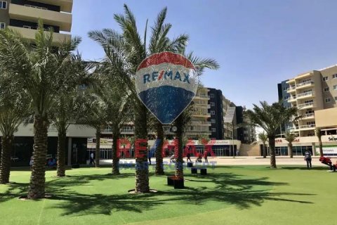 Apartament në Al Reef, Abu Dhabi, Emiratet e Bashkuara Arabe 3 dhoma gjumi, 145 m2. № 580286 - Foto 8