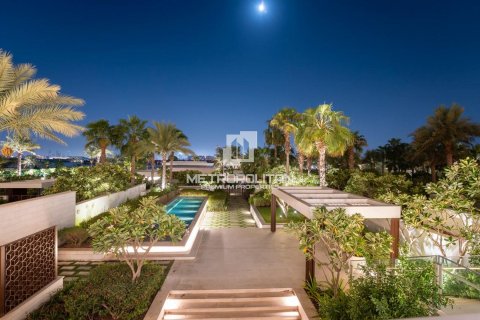 Appartement te koop in Palm Jumeirah, Dubai, VAE 4 slaapkamers, 697 vr.m., nr 435465 - foto 13