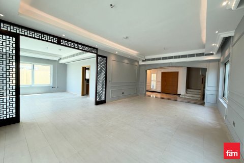 Üürile anda villa asukohaga Dubai, AÜE: 4 magamistoaga, 658.1 m² Nr 622594 - pilt 15