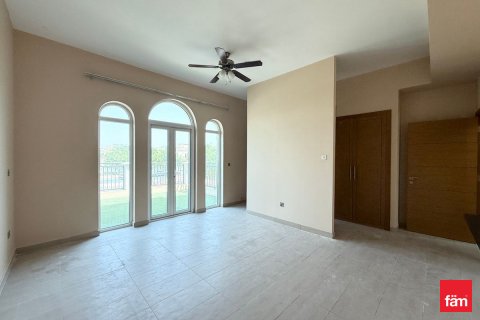 Üürile anda villa asukohaga Dubai, AÜE: 4 magamistoaga, 658.1 m² Nr 622594 - pilt 23