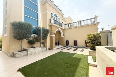 Vila v Dubai, SAE 4 ložnice, 658.1 m² Č.: 622594 - fotografie 23