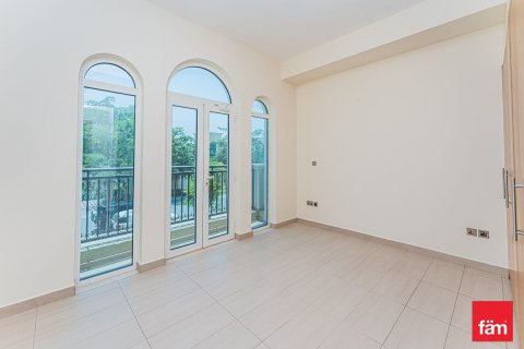 Vila v Dubai, SAE 4 ložnice, 658.1 m² Č.: 622594 - fotografie 2