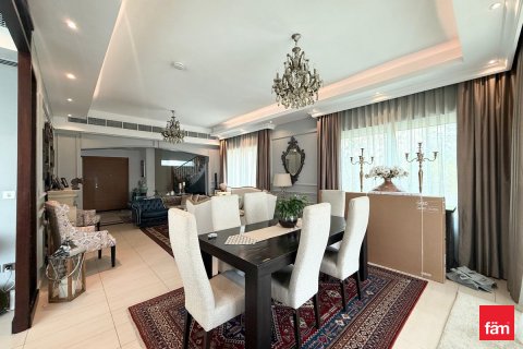 Vila v Dubai, SAE 4 ložnice, 658.1 m² Č.: 622594 - fotografie 21