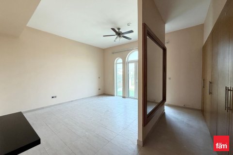 Üürile anda villa asukohaga Dubai, AÜE: 4 magamistoaga, 658.1 m² Nr 622594 - pilt 22