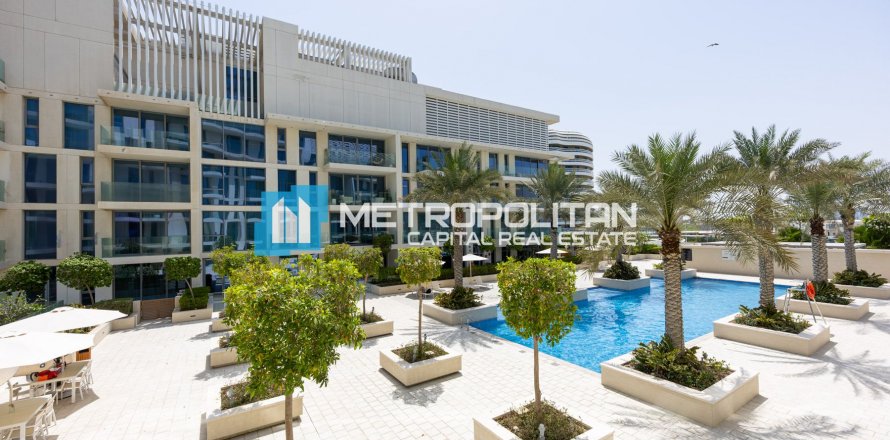 Apartment on the Saadiyat Island, Abu Dhabi, UAE 2 bedrooms, 176.8 sq.m. № 299940