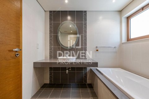 Vilë në Al Furjan, Dubai, Emiratet e Bashkuara Arabe 3 dhoma gjumi, 224 m2. № 603592 - Foto 6