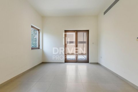 Vilë në Al Furjan, Dubai, Emiratet e Bashkuara Arabe 3 dhoma gjumi, 224 m2. № 603592 - Foto 19