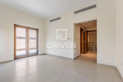 Vilë në Al Furjan, Dubai, Emiratet e Bashkuara Arabe 3 dhoma gjumi, 224 m2. № 603592 - Foto 20