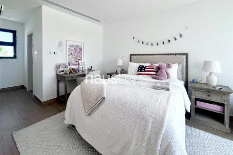Villa in Jumeirah Islands, Dubai, UAE 5 bedrooms, 1002 sq.m. № 626664 - photo 26