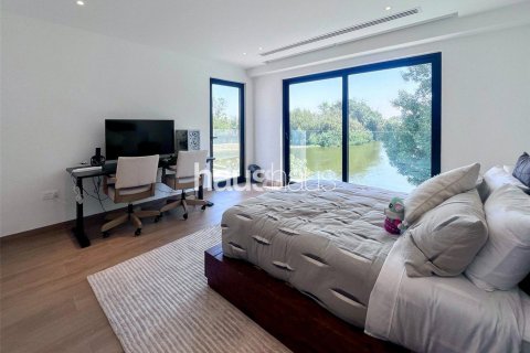 Villa in Jumeirah Islands, Dubai, UAE 5 bedrooms, 1002 sq.m. № 626664 - photo 10