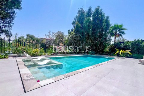Villa in Jumeirah Islands, Dubai, UAE 5 bedrooms, 1002 sq.m. № 626664 - photo 16