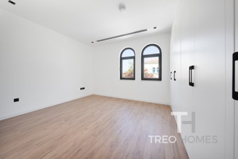 Vilë në Jumeirah Park, Dubai, Emiratet e Bashkuara Arabe 4 dhoma gjumi, 328 m2. № 586371 - Foto 17