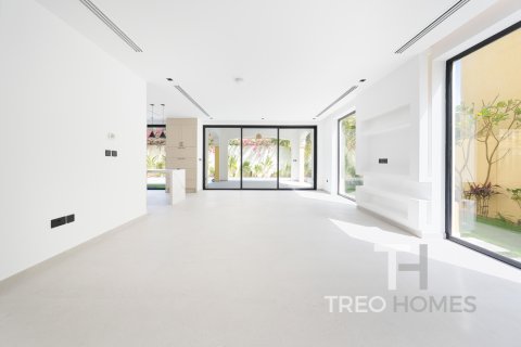 Vilë në Jumeirah Park, Dubai, Emiratet e Bashkuara Arabe 4 dhoma gjumi, 328 m2. № 586371 - Foto 4