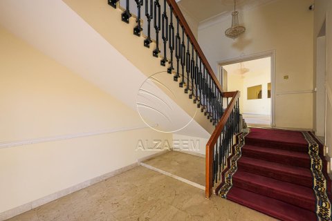 Vila v Al Bateen, Abu Dhabi, SAE 8 ložnice, 1208 m² Č.: 615506 - fotografie 14