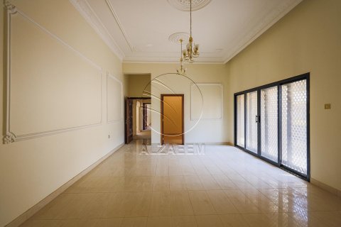Vila v Al Bateen, Abu Dhabi, SAE 8 ložnice, 1208 m² Č.: 615506 - fotografie 13