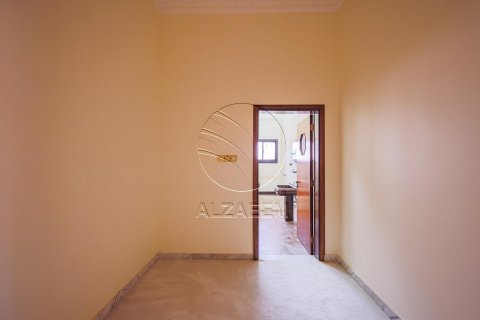 Vila v Al Bateen, Abu Dhabi, SAE 8 ložnice, 1208 m² Č.: 615506 - fotografie 18