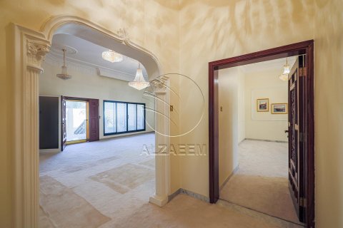 Vila v Al Bateen, Abu Dhabi, SAE 1208 m² Č.: 615504 - fotografie 12