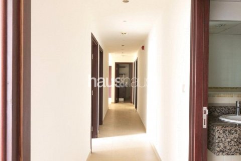 Apartmen di Jumeirah Beach Residence, Dubai, UAE 3 bilik tidur, 171 meter persegi № 625894 - foto 9