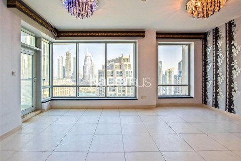 Apartment in Downtown Dubai (Downtown Burj Dubai), Dubai, UAE 2 bedrooms, 124 sq.m. № 625896 - photo 2