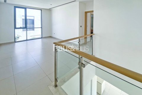 Villa in vendita a Dubai Hills Estate, Dubai, EAU 4 camere da letto, 327 mq. № 625940 - foto 7