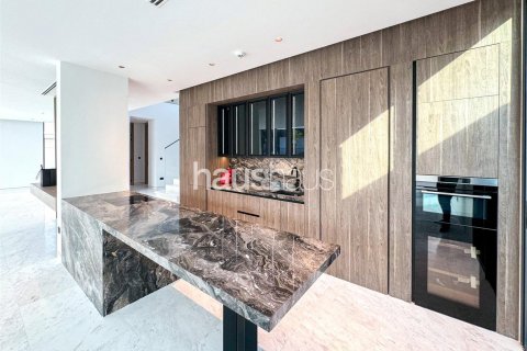 Vilă de închiriat în Tilal Al Ghaf, Dubai, EAU 6 dormitoare, 800 mp.  №626628 - poză 13