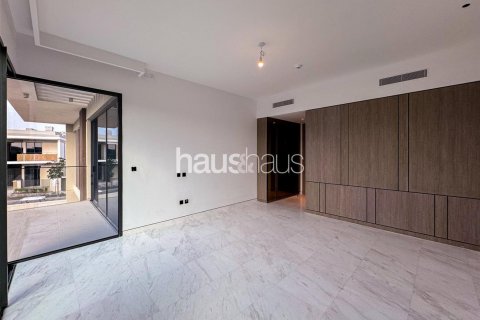 Vilă de închiriat în Tilal Al Ghaf, Dubai, EAU 6 dormitoare, 800 mp.  №626628 - poză 20