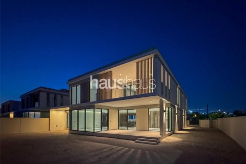 Vilë në Tilal Al Ghaf, Dubai, Emiratet e Bashkuara Arabe 5 dhoma gjumi, 527 m2. № 626626 - Foto 4