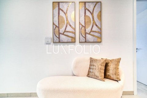 Apartemen di Umm Suqeim, Dubai, UEA 2 kamar tidur, 171 m2 nomor 627463 - foto 12