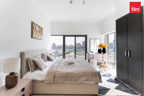 Apartmen di Motor City, Dubai, UAE 2 bilik tidur, 109.6 meter persegi № 624760 - foto 15