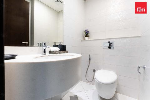 Apartmen di Motor City, Dubai, UAE 2 bilik tidur, 109.6 meter persegi № 624760 - foto 14