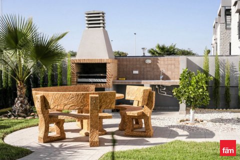 Villa in Al Furjan, Dubai, UAE 4 bedrooms, 1240.2 sq.m. № 624759 - photo 9