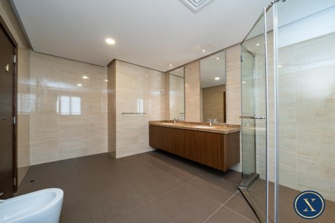 Vilë në Al Furjan, Dubai, Emiratet e Bashkuara Arabe 6 dhoma gjumi, 610 m2. № 627319 - Foto 12
