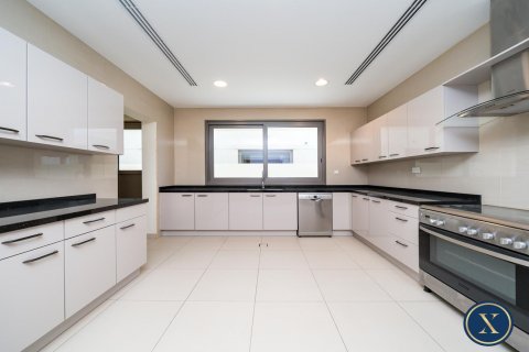 Vilë në Al Furjan, Dubai, Emiratet e Bashkuara Arabe 6 dhoma gjumi, 610 m2. № 627319 - Foto 6