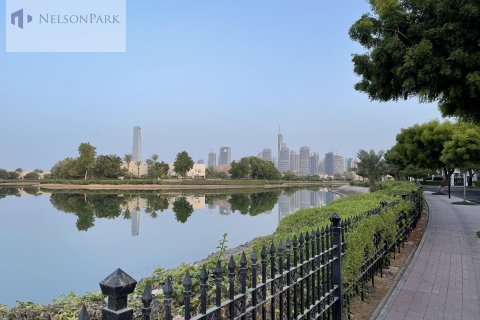 Willa do wynajęcia w Emirates Hills, Dubai, ZEA 7 sypialnie, 1723.7 mkw., nr 547936 - zdjęcie 10