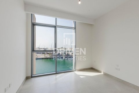 Apartmen di Al Wasl, Dubai, UAE 2 bilik tidur, 124 meter persegi № 601636 - foto 9