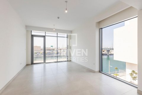 Apartment in Al Wasl, Dubai, UAE 2 bedrooms, 127 sq.m. № 601637 - photo 3