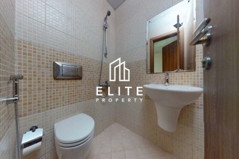 Apartment in Dubai Marina, Dubai, UAE 3 bedrooms, 140 sq.m. № 623462 - photo 5