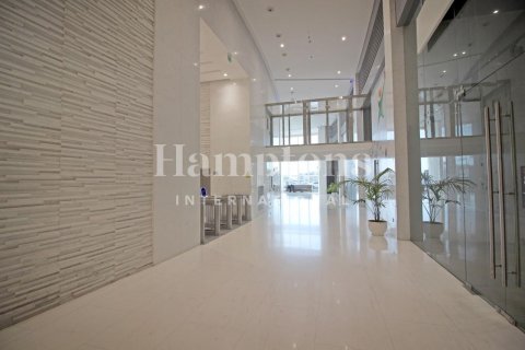 Business Bay, Dubai, UAE의 임대용 건물 1325.26129500제곱미터 번호 584169 - 사진 11