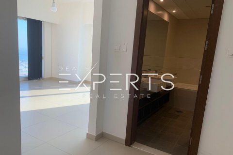 Apartment in Al Reem Island, Abu Dhabi, UAE 3 bedrooms, 161.2 sq.m. № 578750 - photo 11