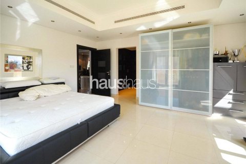 Vilë në Al Furjan, Dubai, Emiratet e Bashkuara Arabe 6 dhoma gjumi, 637 m2. № 625311 - Foto 10