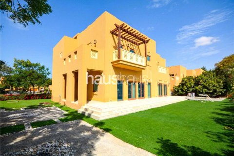 Vilë në Al Furjan, Dubai, Emiratet e Bashkuara Arabe 6 dhoma gjumi, 637 m2. № 625311 - Foto 4