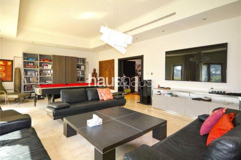Vilë në Al Furjan, Dubai, Emiratet e Bashkuara Arabe 6 dhoma gjumi, 637 m2. № 625311 - Foto 8